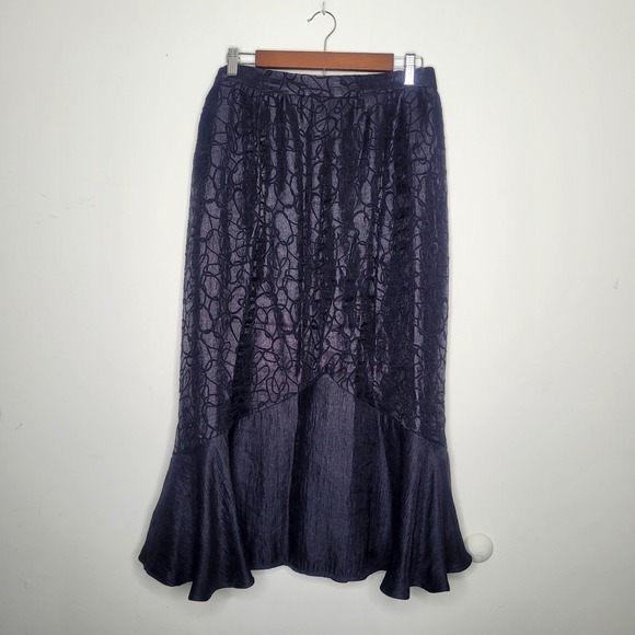 The Unbranded Brand Dresses & Skirts - Sz 14 Black Burnout Goth Whimsigoth Whimsical Knee Length Peplum Skirt